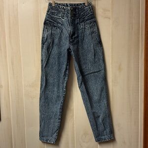 RIO by Stephen Mardon Jeans Size 3/24 High Pleated Waist-Tapered Leg‎ Vtg. Retro